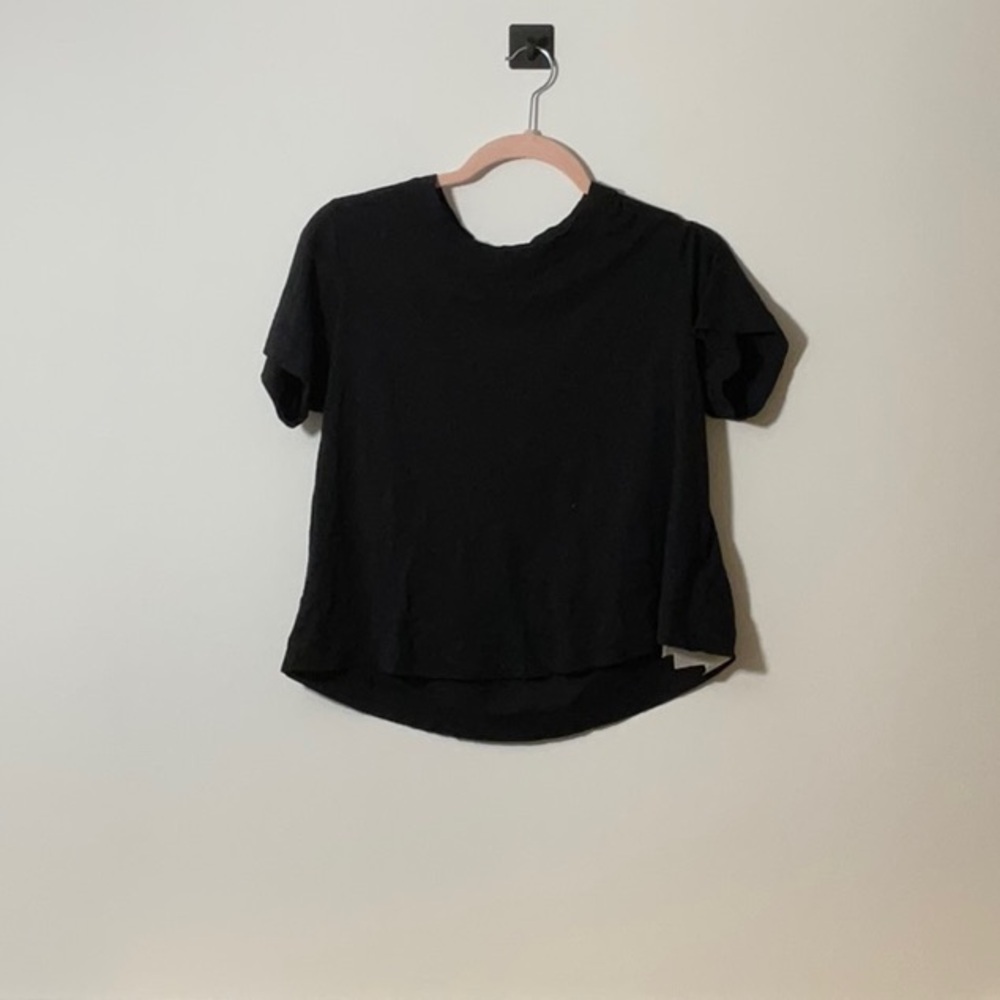 Velvet by Graham & Spencer Black Crop Relaxed T-Shirt